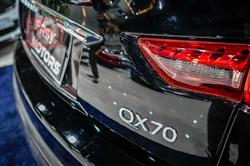 انفنتي QX70